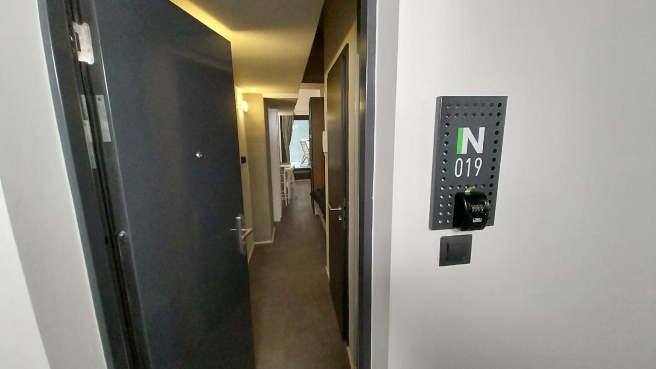 Peaceful Basement Apartment With Terrace & Free Gym 부다페스트 외부 사진
