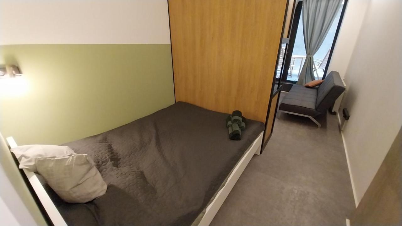 Peaceful Basement Apartment With Terrace & Free Gym 부다페스트 외부 사진